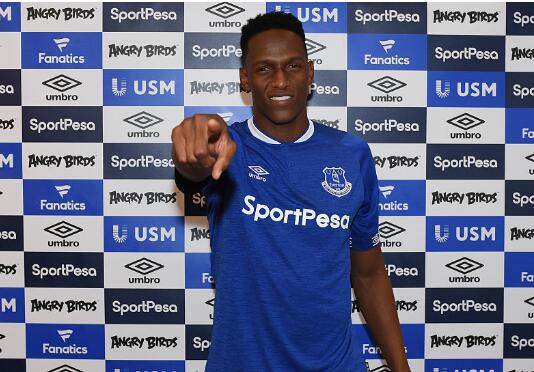 英媒：埃弗顿后卫米纳的回购条款至少2020年生效