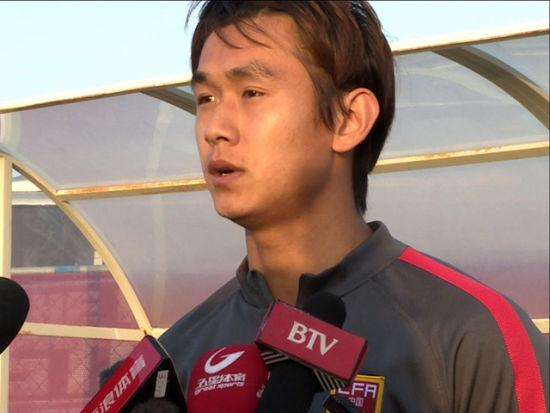 杭州绿城vs上海申鑫首发：双方均尽遣替补，首发共10名U23